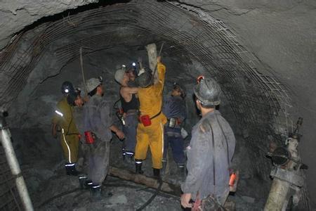 库尔勒工程爆破中的危险因素分析以及应对工程爆破危险的措施